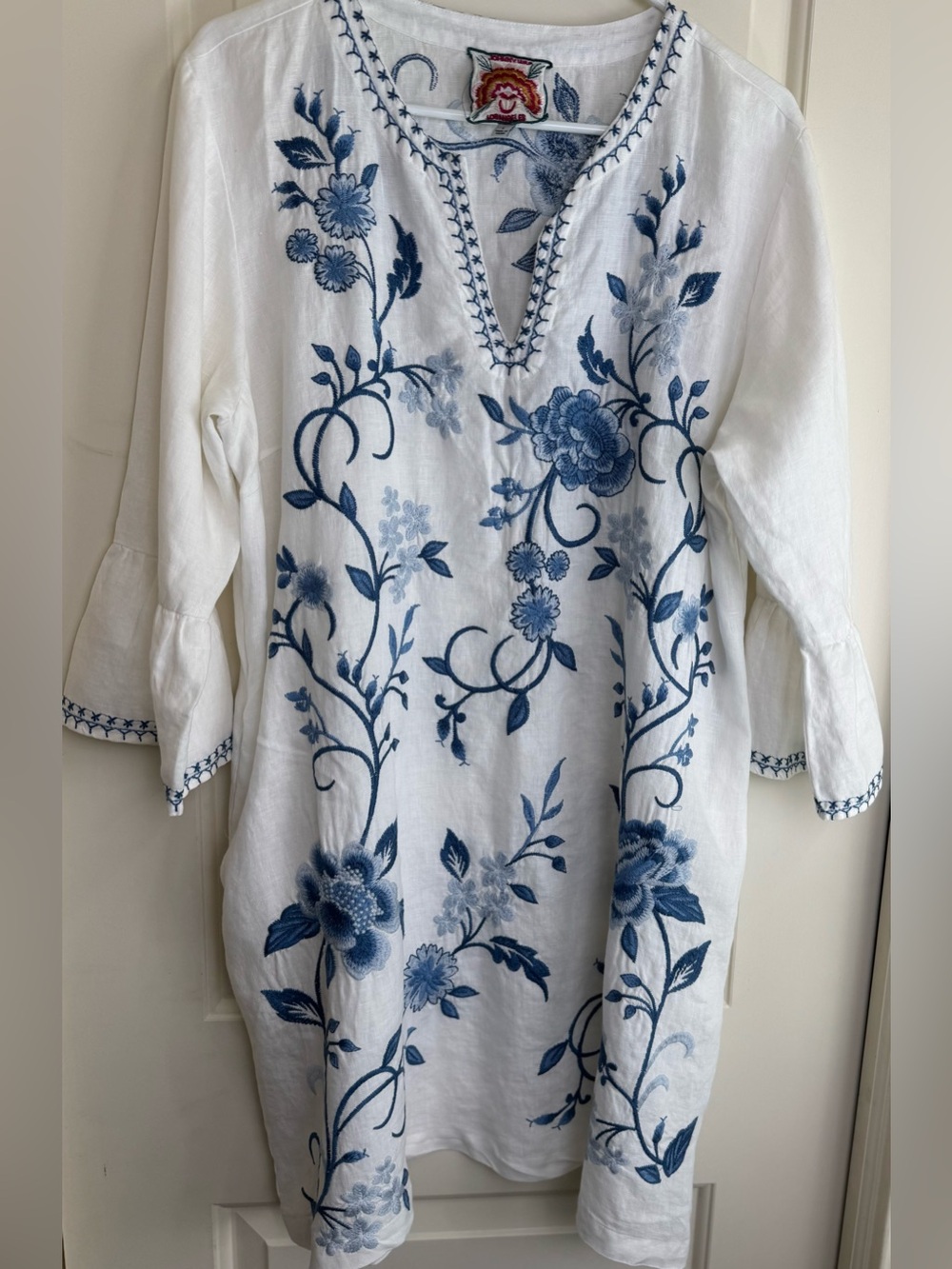 Johnny Was Ruffle Sleeve Linen Dress L White Blue Floral Embroidered
